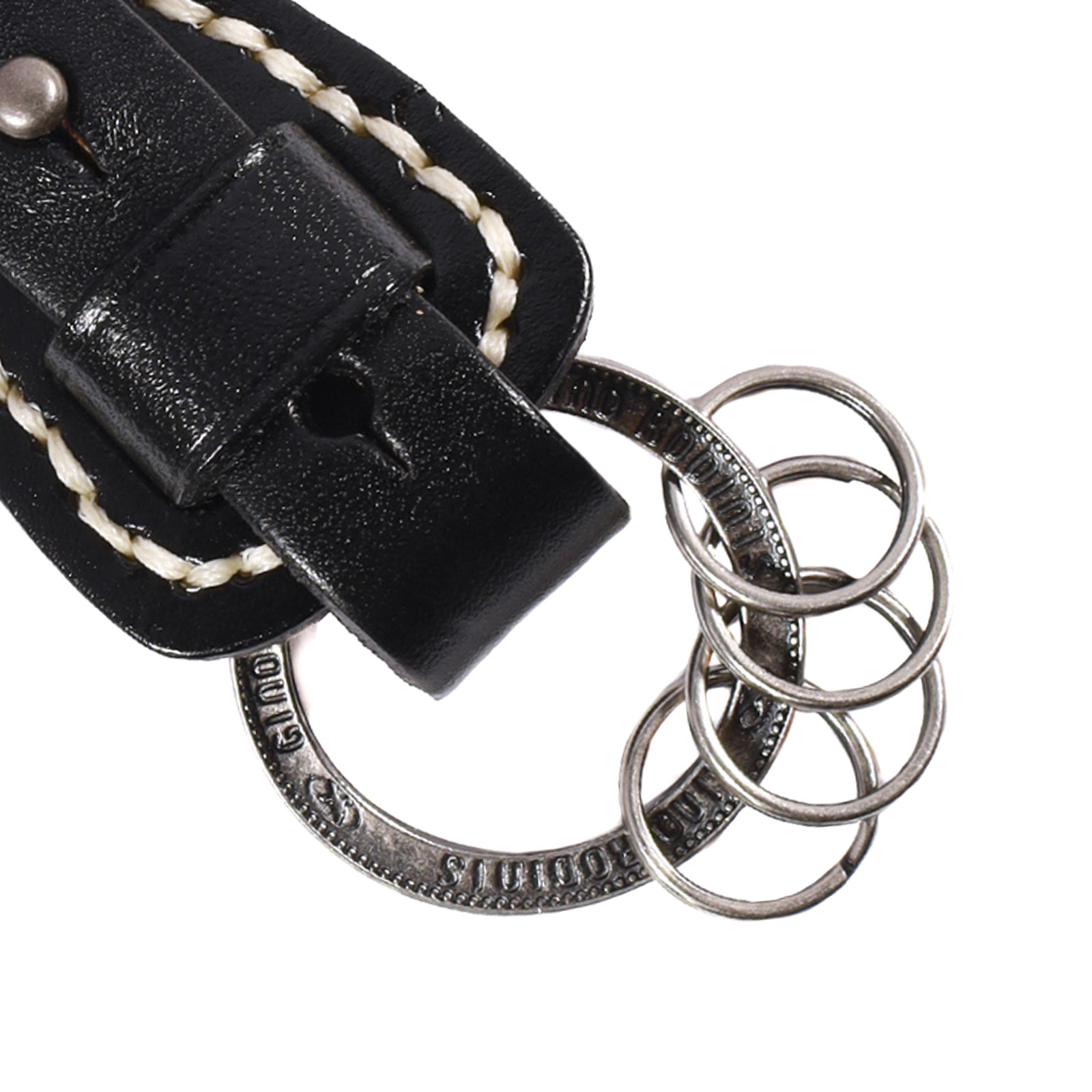 Llavero de cuero Hombre - Modelo LL119 en color Negro