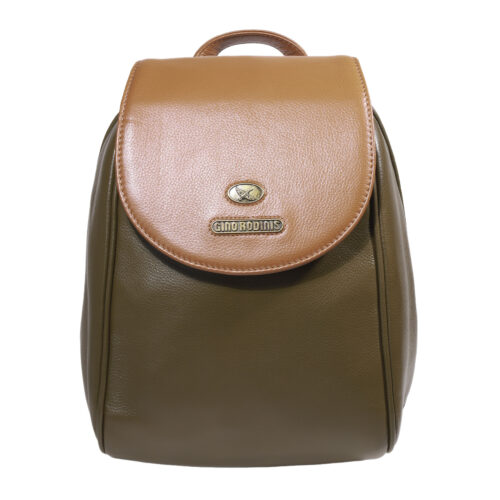 Vista Frontal de Mochila de cuero color VERDE OLIVO, producto único | MOCHI06